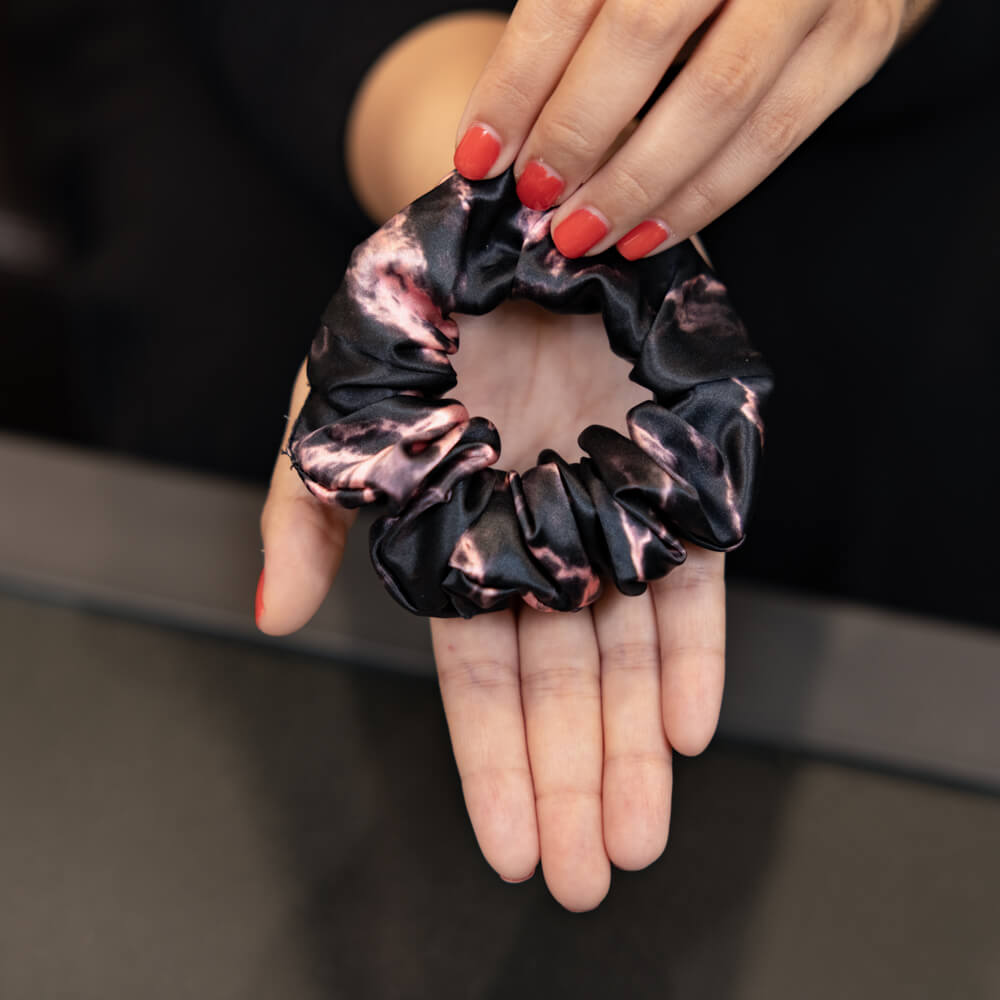 Blissy Scrunchies - Rose Black Marble