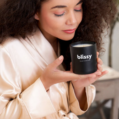 Blissy Candle - Woodsmoke & Leather